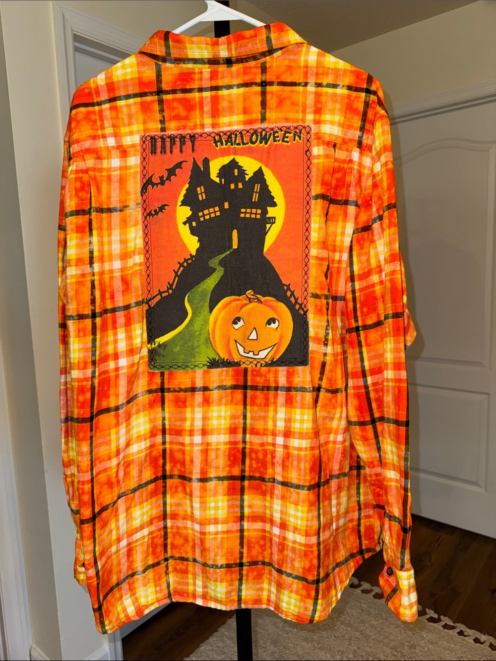 Angry Minnow Happy Halloween Flannel Shirt - Size XL